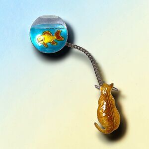 Vintage Zarah Cat With Fish Bowl Brooch Chain Link Enamel Sterling Silver Pin
